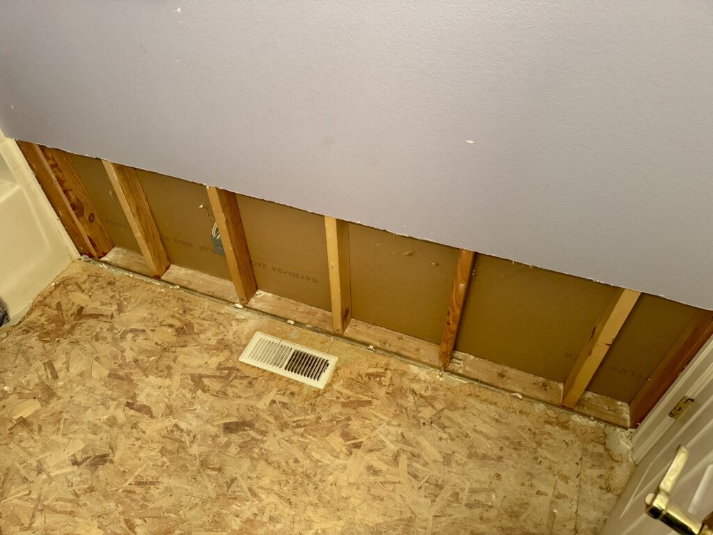 Bathroom Drywall Water Damage Repair in Battle Ground — bathroom drywall water damage repair